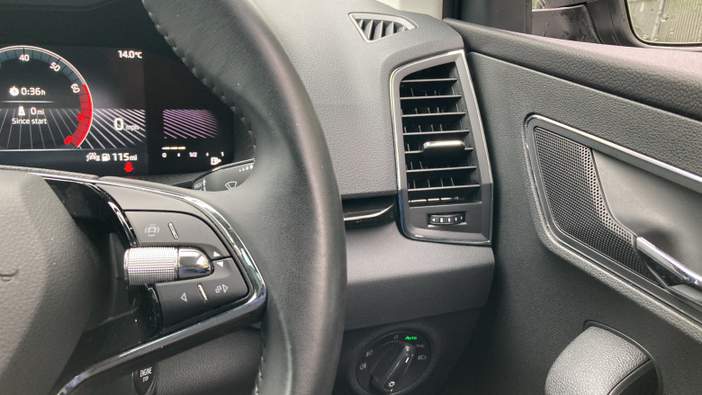 Skoda Karoq 1.5 TSI SE L 5dr Petrol Estate